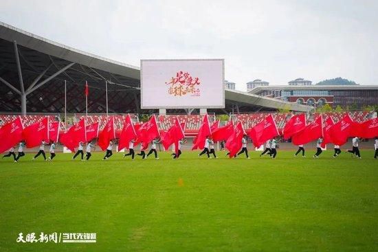 作为备受瞩目的国内电影盛事， FIRST亦在2020年提出了“可持续”发展目标， 期待将影像文化与社会责任、自然关怀、人文精神结合，以电影为本位，亦着眼于电影领域之外的探索